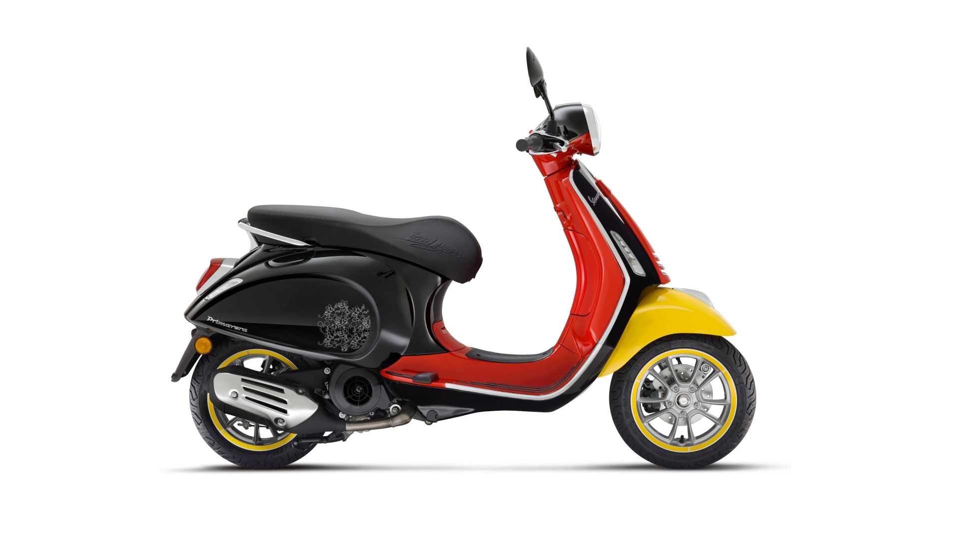 Vespa Primavera Mickey Mouse com 50cc e 125cc - MotoNews - Andar