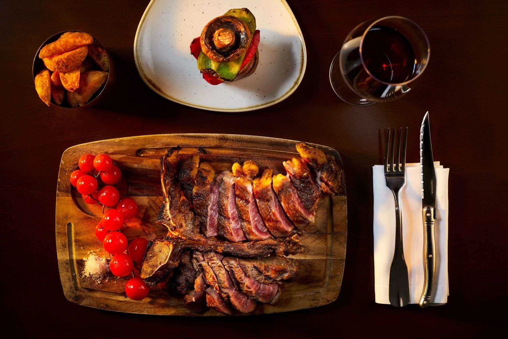 Seis steakhouses para os amantes de carne no Porto