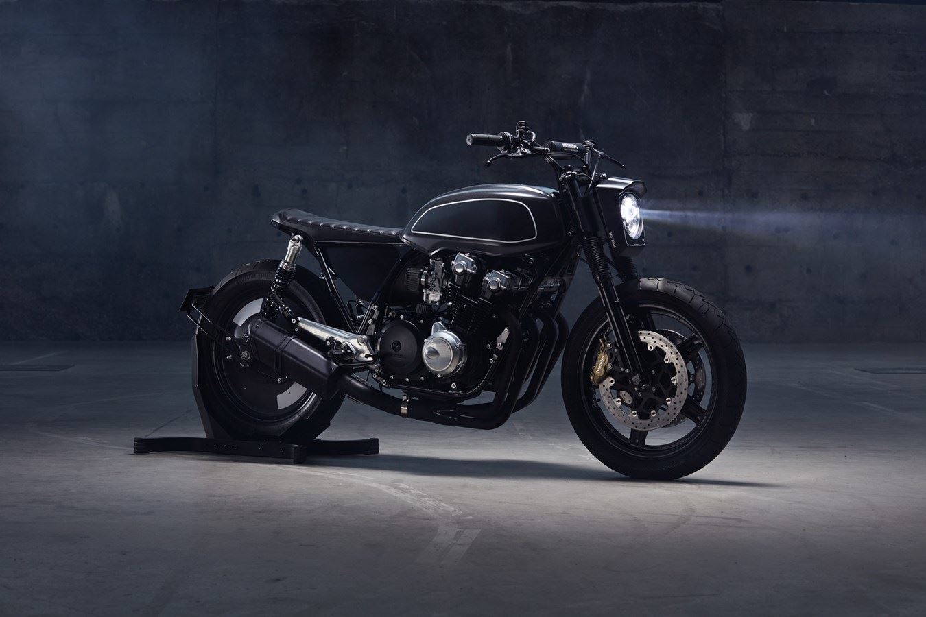 Starrider customised CB750