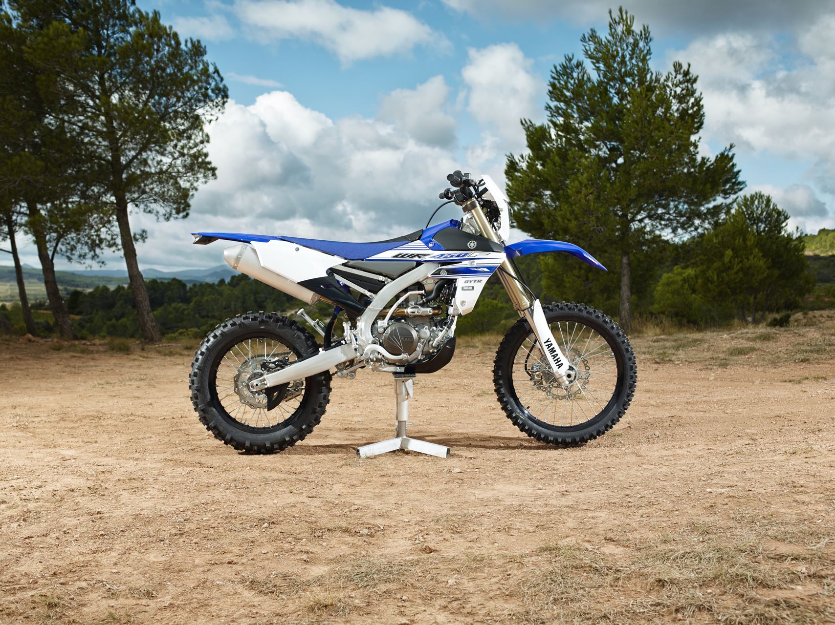 Yamaha WR450F 2023: Preço, Potência, Ficha Técnica e Fotos em 2023