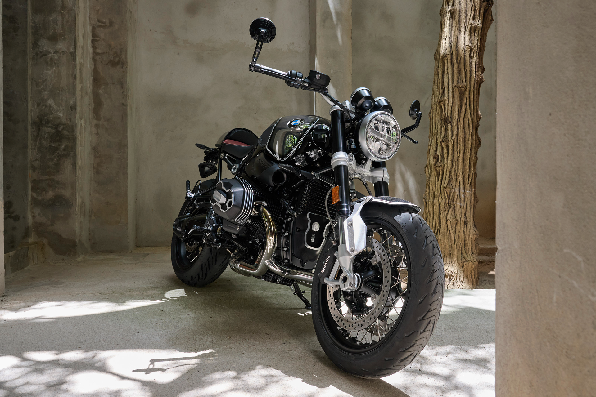 100 anos BMW Motorrad - R nineT e R18 em edição especial