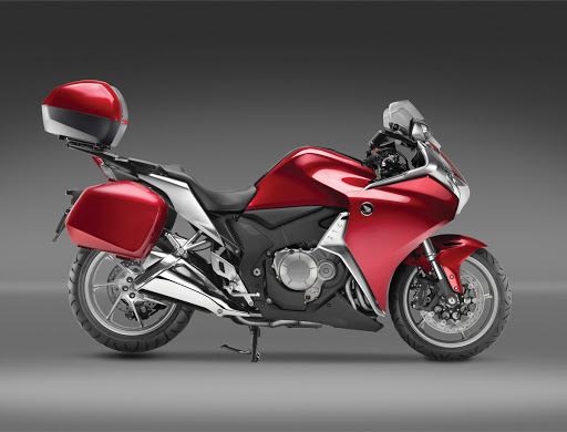 2010 Honda VFR1200F – Sport Tourer com Cx DCT – Dual Clutch Transmission