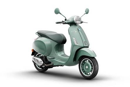Dalia Vespa 1397(グリーン) Vespa assinala 80 anos com edições especiais e celebração em Roma