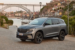 Novo Renault Espace e-Tech 200 cv - A nova geração em teste