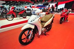 Reformulada, Honda Biz 125 ganhou até painel digital