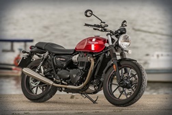 Triumph Street Twin disponível em versão A2