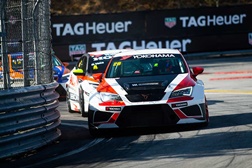 Francisco Mora vence e consolida liderança no TCR Ibérico - Em Vila a corrida foi Real
