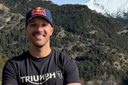 Sam Sunderland torna-se embaixador da Triumph