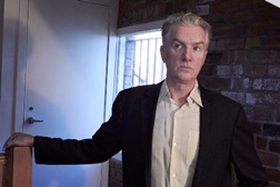Mick Harvey apresenta "Intoxicated Man: Mick Harvey performs the Songs of Serge Gainsbourg"