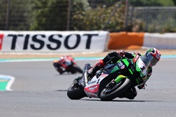 SBK 2021 Estoril – Dobradinha de Rea permite fugir com liderança do campeonato