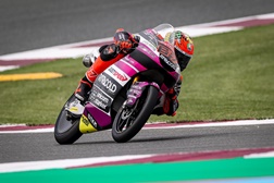 MotoGP 2022 GP Indonésia, Moto3 - Surra mais rápido no arranque molhado em Mandalika - Quatro pilotos ficaram divididos por menos de um décimo no arranque à chuva no GP da Indonésia