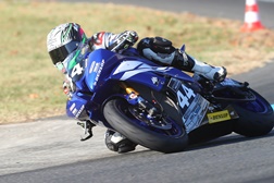 Lucas Mahias e Dunlop GP Racer D212