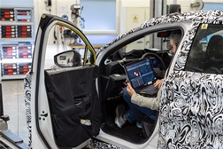 Nissan recorre à IA para acelerar testes e apresentar novos modelos mais rapidamente - Com a Monolith para transformar o processo de desenvolvimento de veículos e reduzir o uso de testes físicos