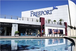 'Dezena dos Jeans' do Freeport com reduções até 80% e devolução do valor gasto em compras