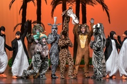 Yellow Star Company apresenta "Madagáscar – Uma Aventura Musical  (Versão Concerto) - Auditório Taguspark