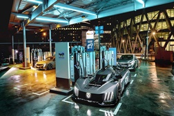 9X8 Hypercar: totalmente eletrificado pela Peugeot - Para a marca o desporto automóvel como acelerador de compromissos