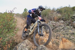 José Borges e Sara Ferreira sagram-se campeões nacionais de enduro BTT 