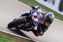 SBK, 2022, Magny-Cours - Razgatlioglu domina TL3 - Queda de Rea complica