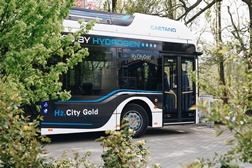 CaetanoBus vai fornecer 60 autocarros elétricos a hidrogénio em França - Em Estrasburgo, sede do Parlamento Europeu