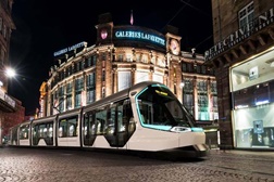 A PEUGEOT Design Lab cria o eléctrico urbano do futuro em Estrasburgo