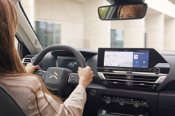 CHATGPT* nos modelos Citroën para melhorar o conforto a bordo - Inteligência artificial generativa que torna o reconhecimento de voz ainda mais fluido e natural