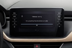 Sistema de alerta condutor em contramão da Bosch  - Passa a estar disponível nos veículos Škoda