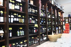 Prova de vinhos da Herdade do Gamito na Garrafeira Dom Júlio