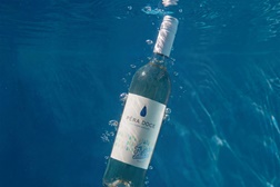 Chegou o novo Pêra Doce Branco Fresh Edition - Um vinho que traz mais frescura ao verão