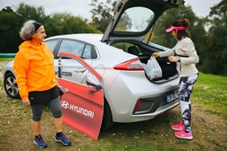 #HyundaiDáTudo na Corrida S. Silvestre de Lisboa 2018 - As viaturas oficiais da corrida são Hyundai elétricos