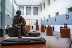 Exposição "Ofícios e tradicións populares da Galiza" em Melgaço