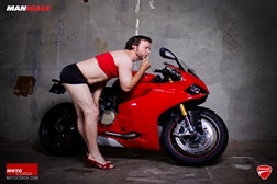 Manigale - O calendário menos sensual da Ducati?
