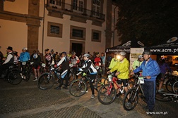Êxito no Passeio de Bicicleta “Guimarães à noite”