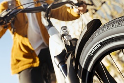 MICHELIN City Touring: o novo pneu da Michelin que permite às bicicletas urbanas sair da cidade com total segurança - Altamente resistente, graças à sua nova carcaça City Shield 