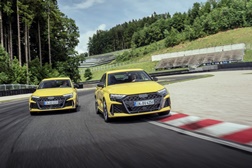 Condução emocionante ao volante do Audi RS 3 - O automóvel compacto mais rápido de sempre no Nürburgring Nordschleife