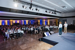 Vulco realizou o seu encontro anual - Apresentação da renovação de imagem e novidades de produtos