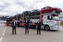 Seat S.A. e Setram lançam o primeiro Megatruck  - Transporte de automóveis em Espana