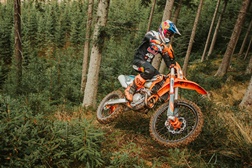 KTM apresenta edição especial 350 EXC-F WESS