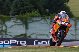 Miguel Oliveira com bom começo na Alemanha