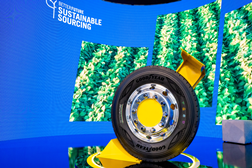 Goodyear testa pneu com 63% de material sustentável - Dos 20 ingredientes do pneu, 15 são proveniente de materiais sustentáveis