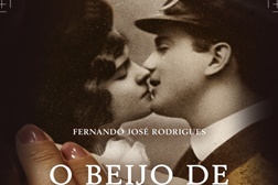 Apresentação do romance "O Beijo de Humphrey Bogart" na Mealhada