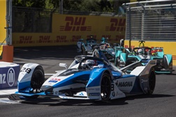 Fórmula E Félix da Costa abandona em Santiago - Mas “continua na luta do campeonato”