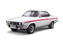 Um peixe chamado Manta: o lendário Opel celebra 50 anos - Desportivo com nome de peixe