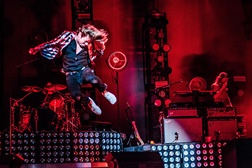 Concerto de Cage the Elephant no Hard Club alterado para o Coliseu do Porto