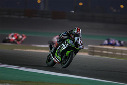 Mundial SBK, Quatar - Rea de novo, em corrida com muitas quedas