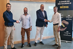 MIDAS assina contrato para a 6ª oficina franqueada, na Covilhã  - Mais uma oficina para o serviço automóvel multimarca 