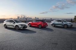 Toyota Corolla 2022 com mais tecnologia e estilo  - Novo sistema multimédia, novas opções de cor em toda a gama 