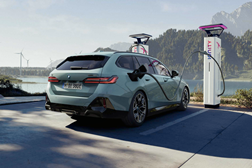 BMW oferece carregamentos durante um ano e wallbox - Campanha para apoio à aquisição de veículos elétricos