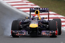 Vettel triunfa na corrida coreana plena de acção com duas paragens nas boxes