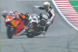Moto2- GP Áustria - Oliveira em queda por abalroamento