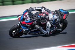 SBK, 2023, Most - Redding no topo do TL1 - Defende-se de Razgatlioğlu